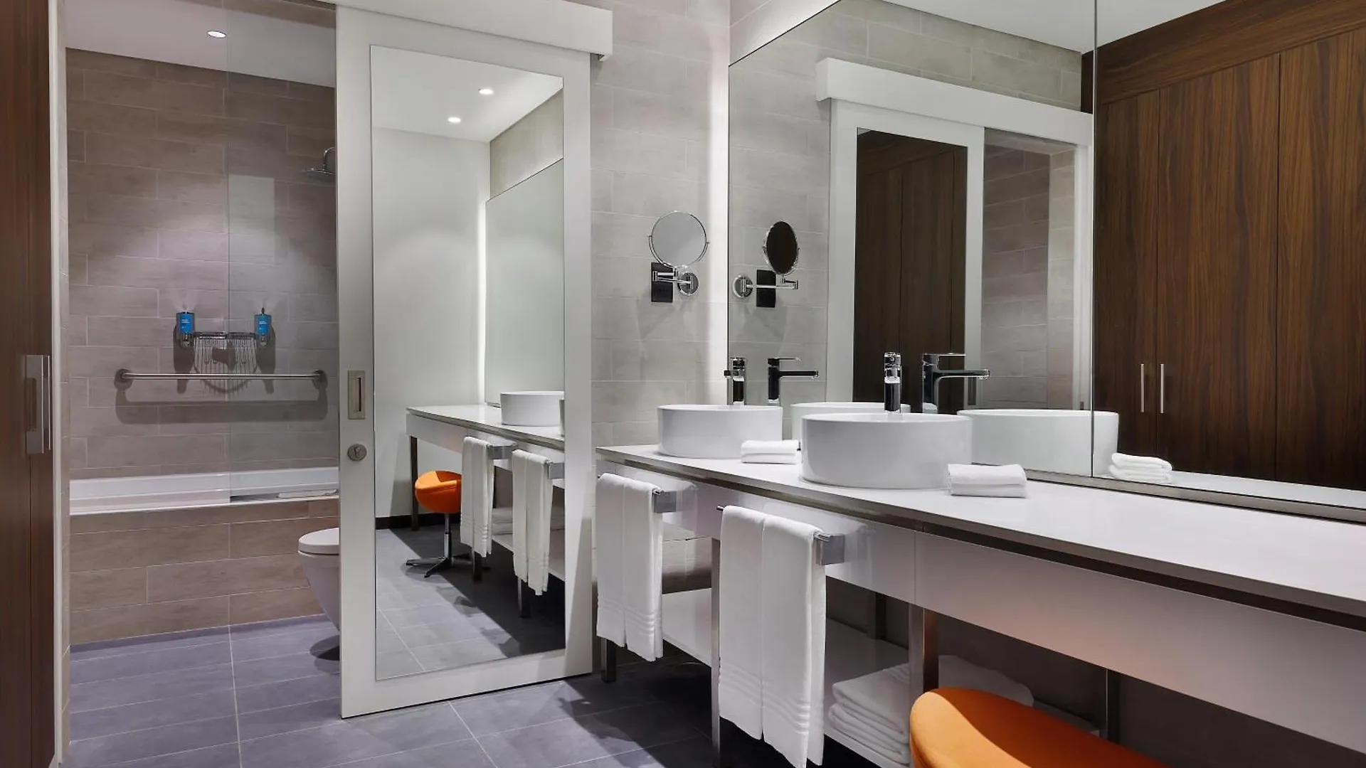 Aloft Al Mina, Dubai Jumeirah